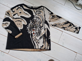 Marc Cain pullover met tijgermotief. Maat 3,