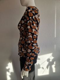 Studio Anneloes overslagtop. Maat S. Blauw/bruin/print.