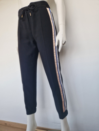 Elisabetta Franchi jogging pantalon. IT maat 42, Zwart/bies.