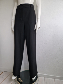 5 Units pantalon. Maat 30, Zwart
