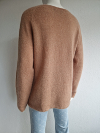 Alpha Studio trui. Maat 40/42,. Bruin. Mohair/zijde.