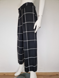 SIS by Spijkers en Spijkers culotte. Maat L. Zwart met ruit