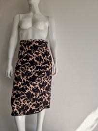 Sportmax Code rok. Maat 42/44, Zachtroze/zwart/print.