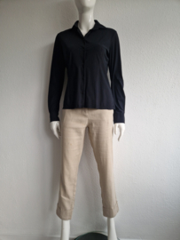 TRVL Dress blouse. Maat M. Zwart/travelstof.
