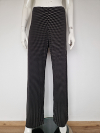 Studio Anneloes pantalon. Maat M. Zwart/stippenprint.