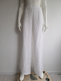 Blubianco pantalon. IT. maat 44 (38). Wit/linnen.