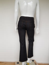 Armani Jeans. Mt. 33. Zwart