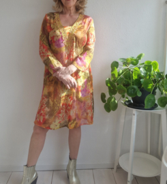 Akaru kaftan. Maat 40/42,Oranje/rood/geel.