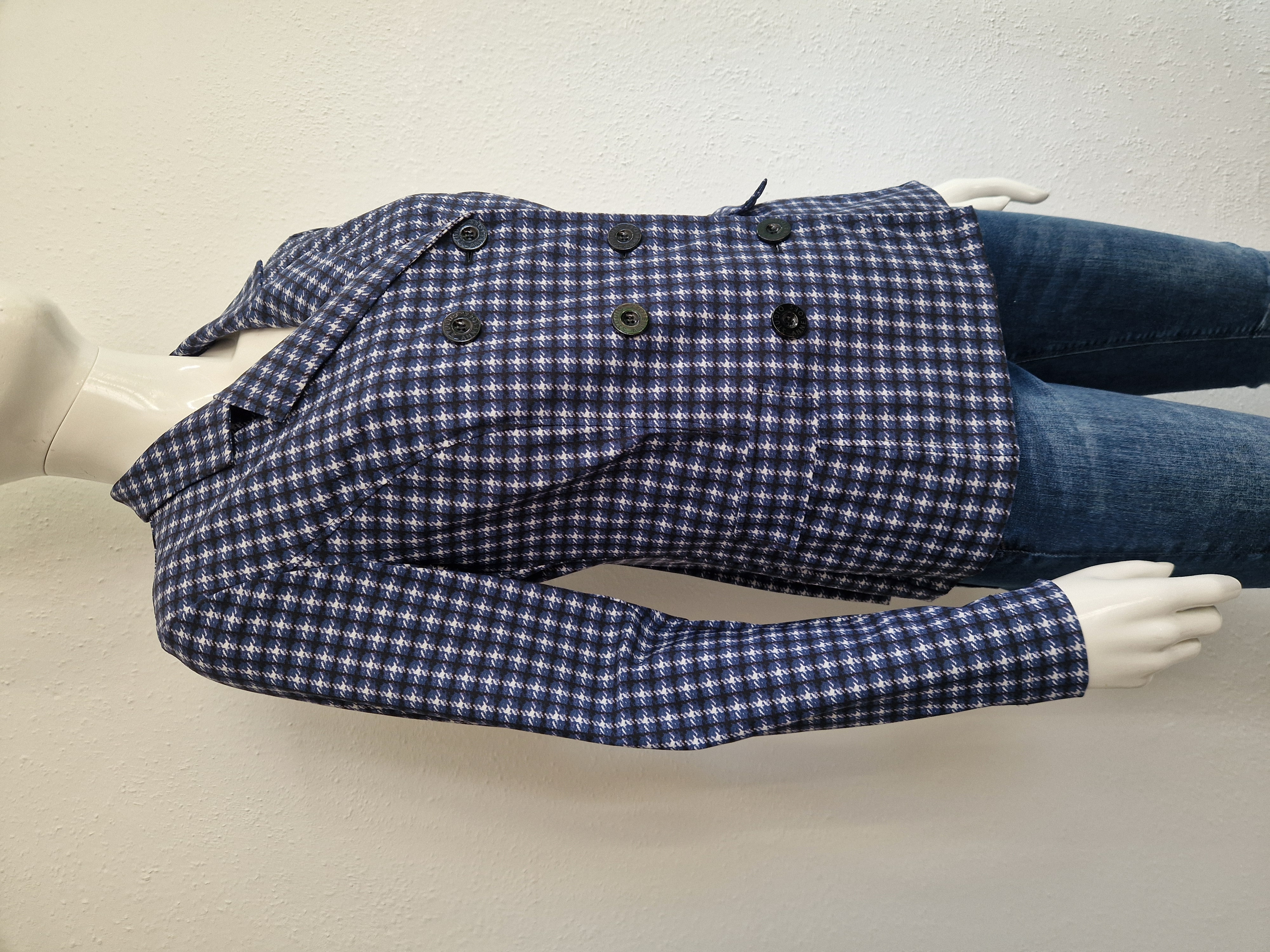 Studio Anneloes double breasted blazer. Maat M. Ruitdessin.