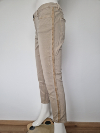 Yaya cropped skinny. Maat 40. Beige.