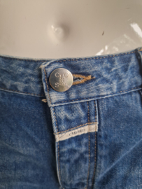 Closed jeans met wijde pijpen. Maat 26, Blauw.