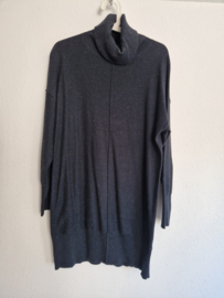 Joline Jolink coltrui. Maat S. Donkergrijs/spikkels.
