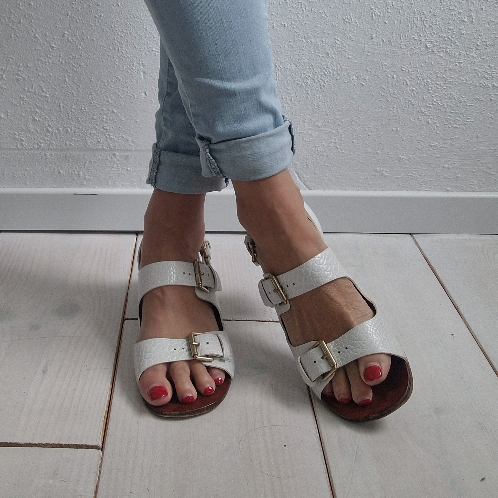 Chie Mihara sandalen. Maat 40. Wit/leer.