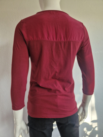 Purdey top. Maat M. Wijnrood/zijde.