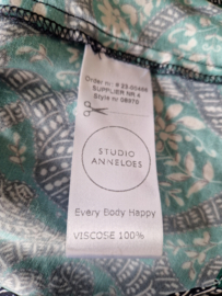Studio Anneloes blouse met strikdetail. Maat L. Groen