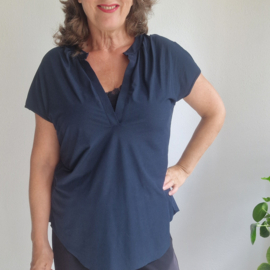 Japan TKY top. Maat M. Blauw