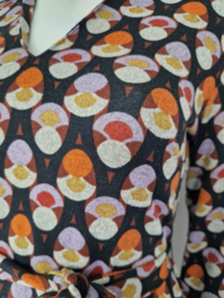 Surkana jurk. Maat S. Retroprint.