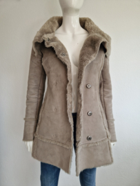 Goosecraft lammy. Maat 34, Taupe/vegan suède