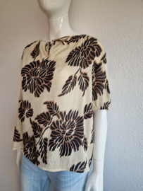 Studio Anneloes top . Maat L. Crème/print.