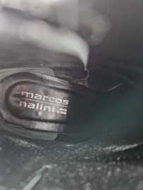 Marcos Nalini enkellaarsjes. Maat 41, Zwart/suède.