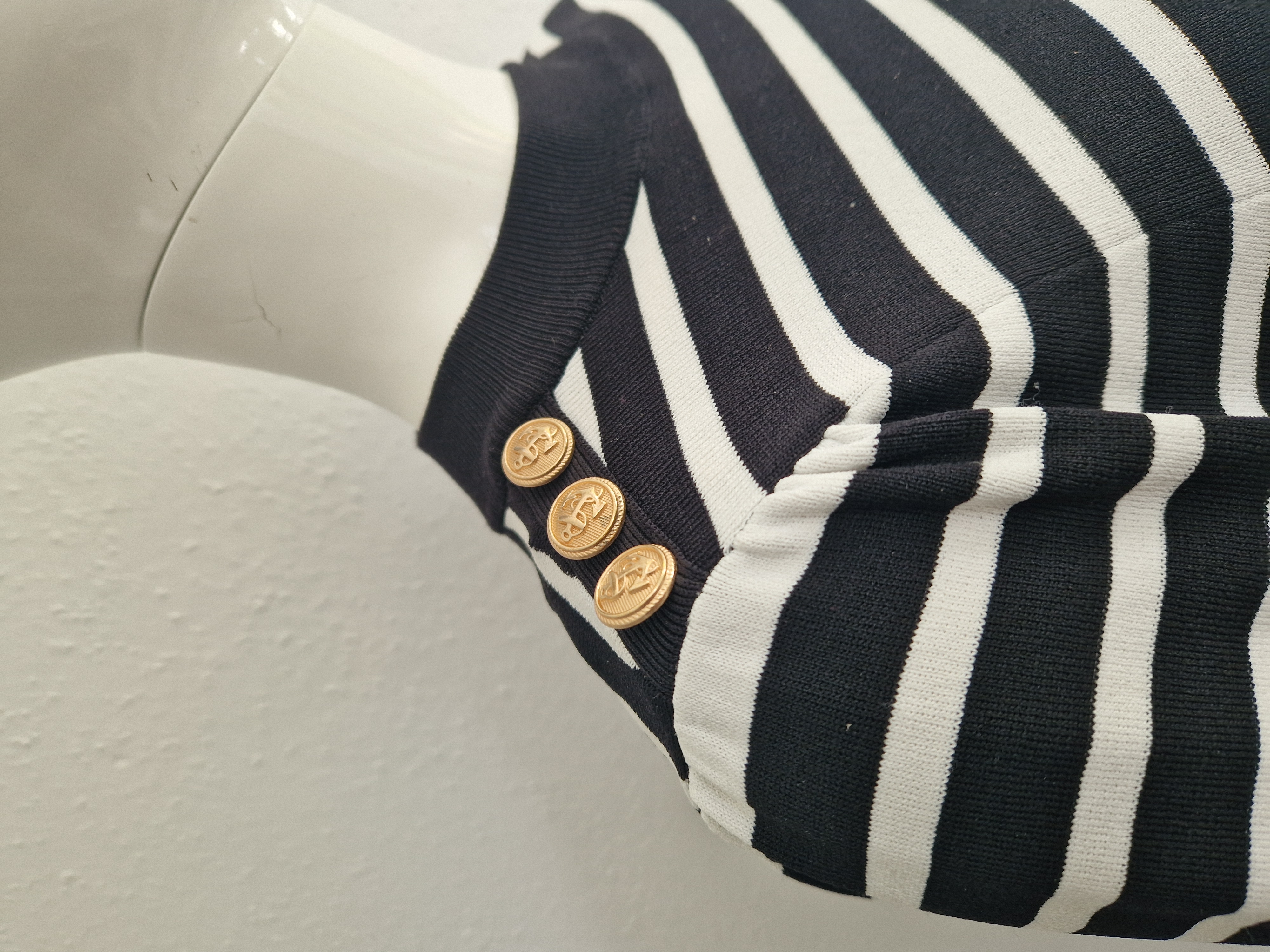 Studio Anneloes Luna Stripe pullover. Maat M. Zwart/wit.