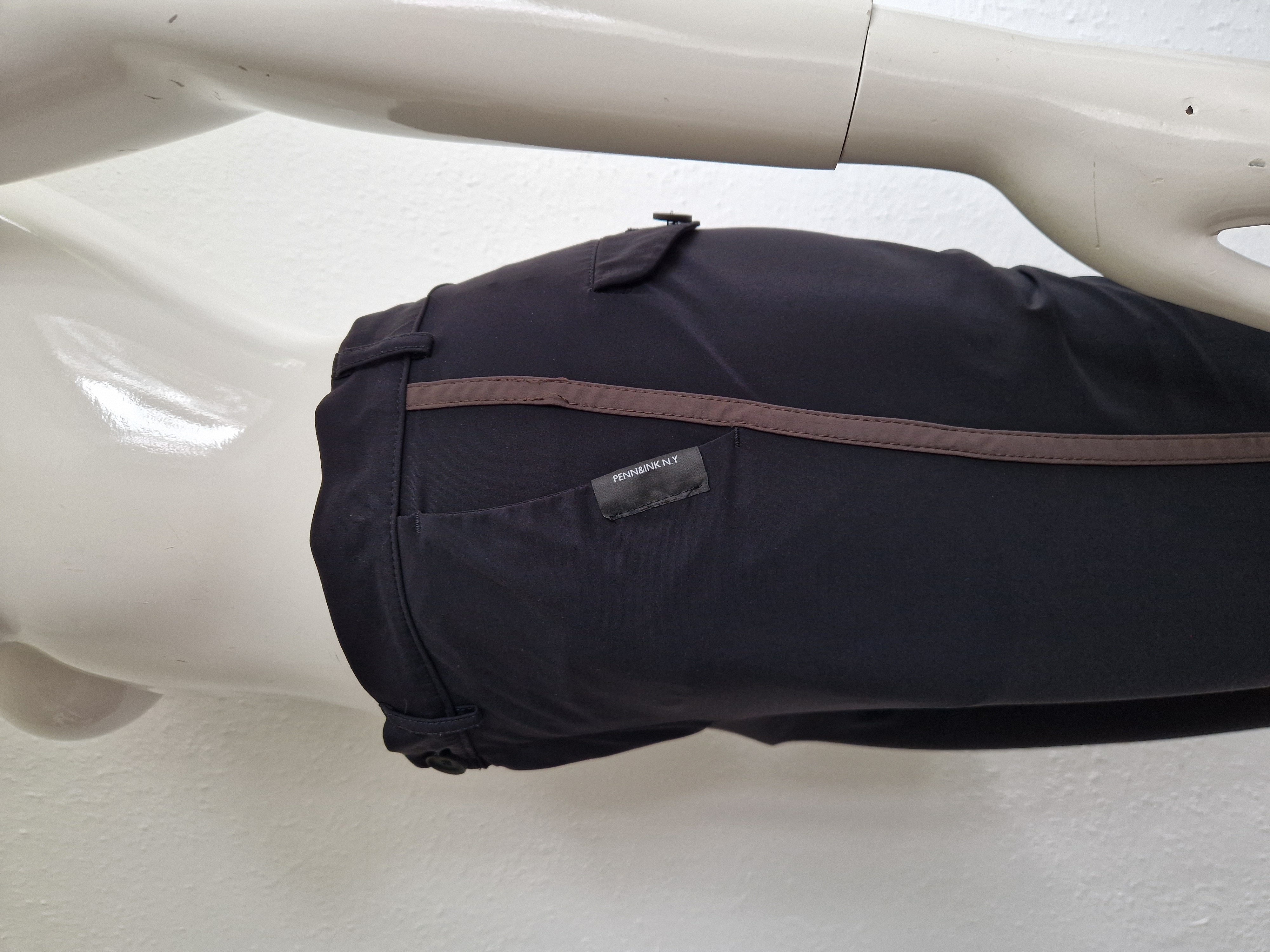 Penn & Ink NY pantalon. Maat 40, Zwart/travelstof.