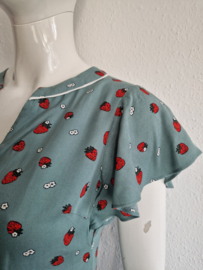 Sugarhill top met V-hals. Maat 36, Groen/aardbeienprint.