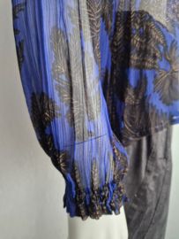 Riani transparante chiffon blouse met botanische print. Maat M.