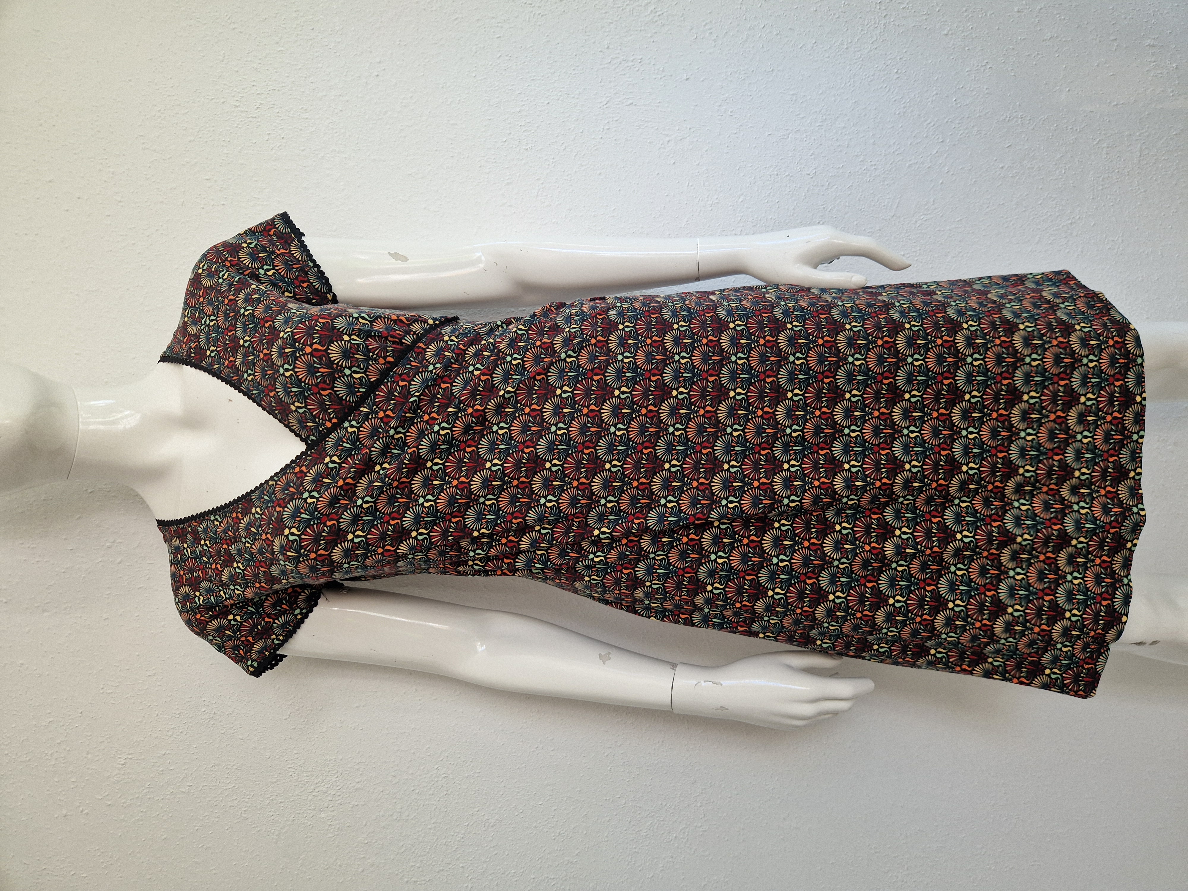 King Louie cross dress jurk. Maat M. Print.