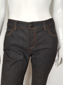 Armani Jeans. Mt. 33. Zwart