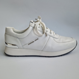 Michael Kors sneakers. Maat 40, Wit.