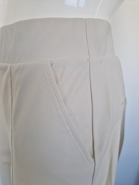 Studio Anneloes pantalon. Maat M. Beige/travelstof