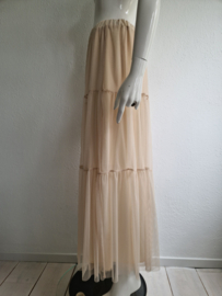 Due Amanti maxi rok. Maat 3, Tule/crème.