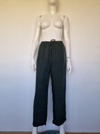 Trix en Rees pantalon Scorpio. Maat M. Donkergroen