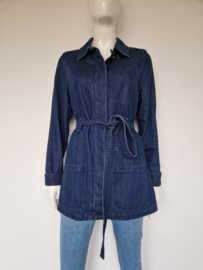Goldgarn denim jas. Maat L. Blauw.