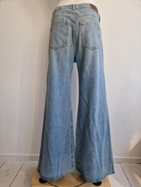 Scotch & Soda jeans met wijde pijpen. Maat 29/32, Blauw.
