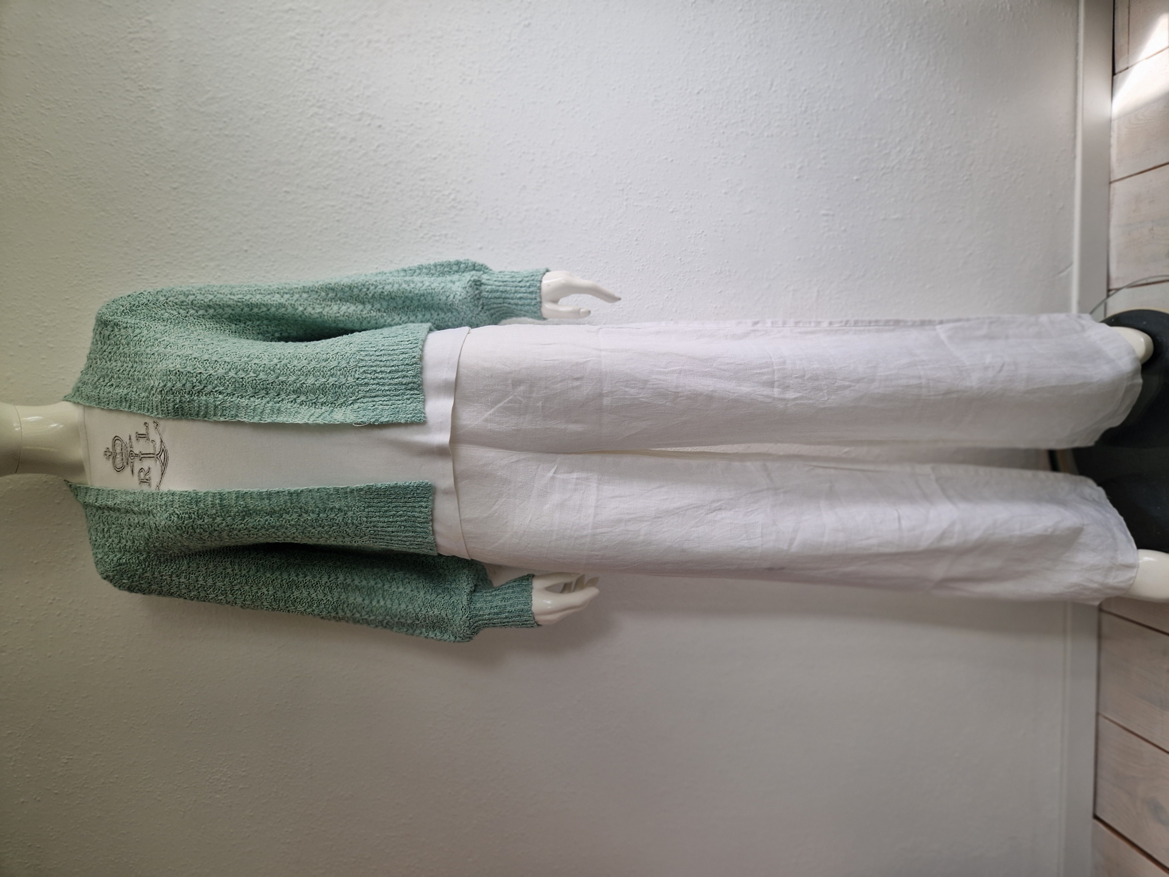 Caroline Biss vest. Maat 40. Zeegroen.