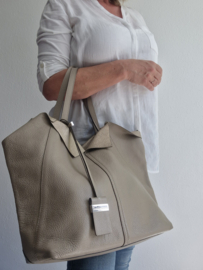 Gianni Chiarini shopper. Taupe/leer.