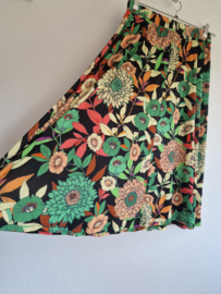 Ilse Jacobsen rok | Maat M | Zwart/bloemenprint |