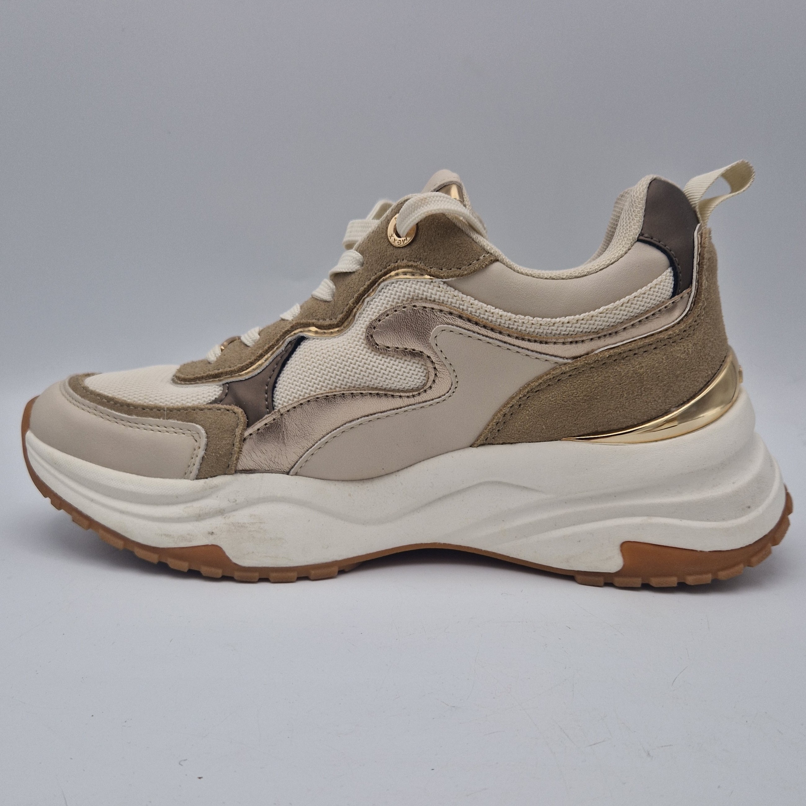 Mexx Palma Ora sneakers. Maat 38,5. Beige