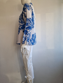 Expresso blouse. Maat 40. Lichtgrijs/blauw/print.