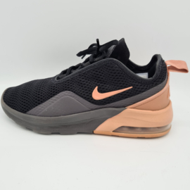 Nike Air sneakers. Mt. 37.5. Grijs/roze.