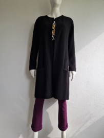Sibin Linnebjerg vest. Maat L. Zwart/merinowol.
