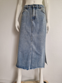 Object denim skirt Rep. Maat M. Blauw.