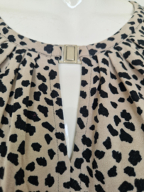 Summum top met vleermuismouwen. Maat S. Animal print.