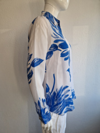 Expresso blouse. Maat 40. Lichtgrijs/blauw/print.