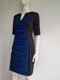 Connected Apparel jurk. Maat 8 (36). Zwart/blauw.