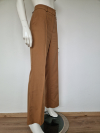Capsule wijde pantalon. Maat L. Karamel.