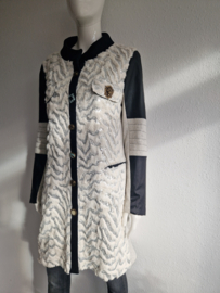 Elisa Cavaletti mantel. Maat XL. Creme/zwart