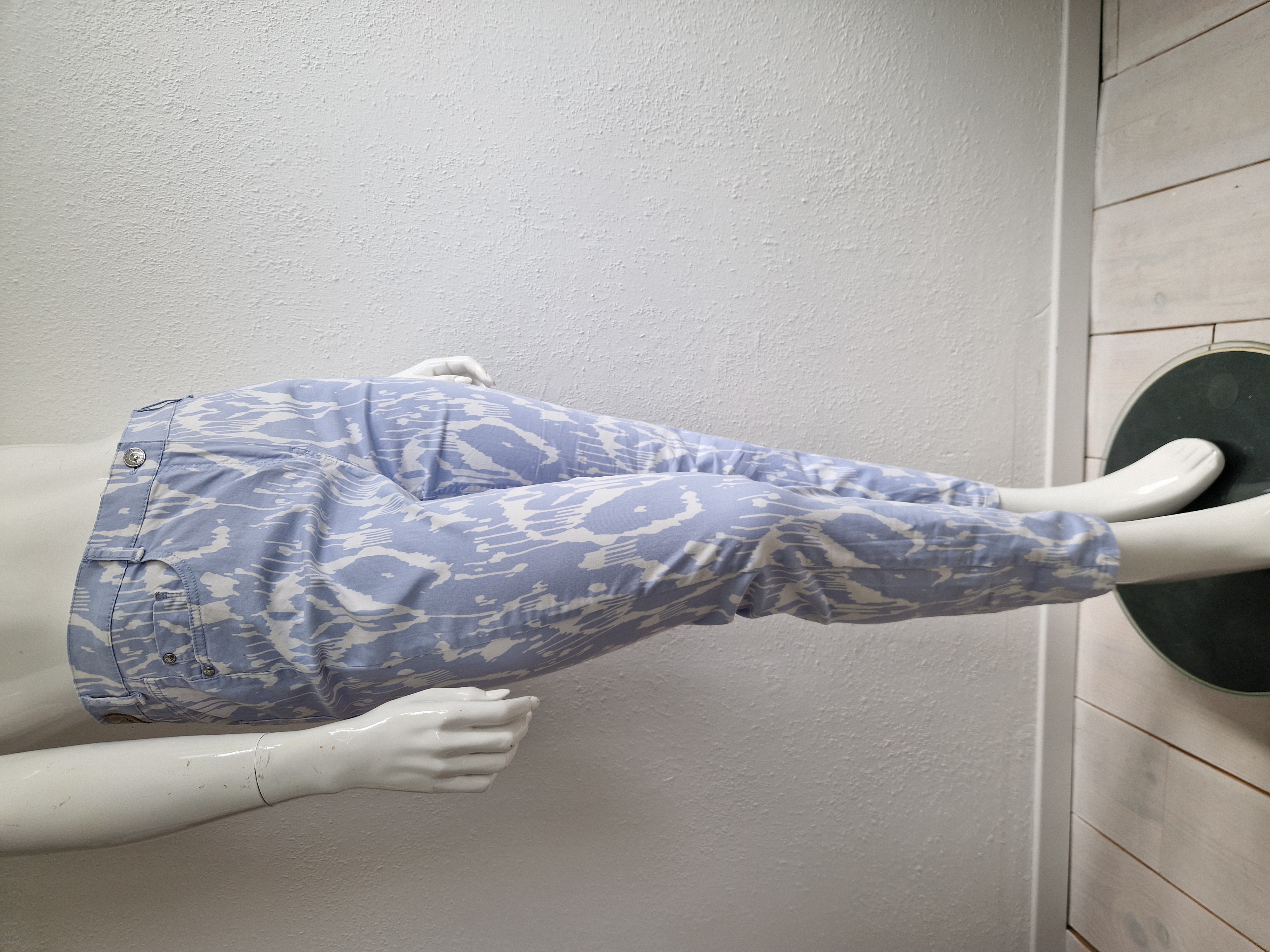 Gardeur jeans. Maat 42, Lichtblauw/wit/print.